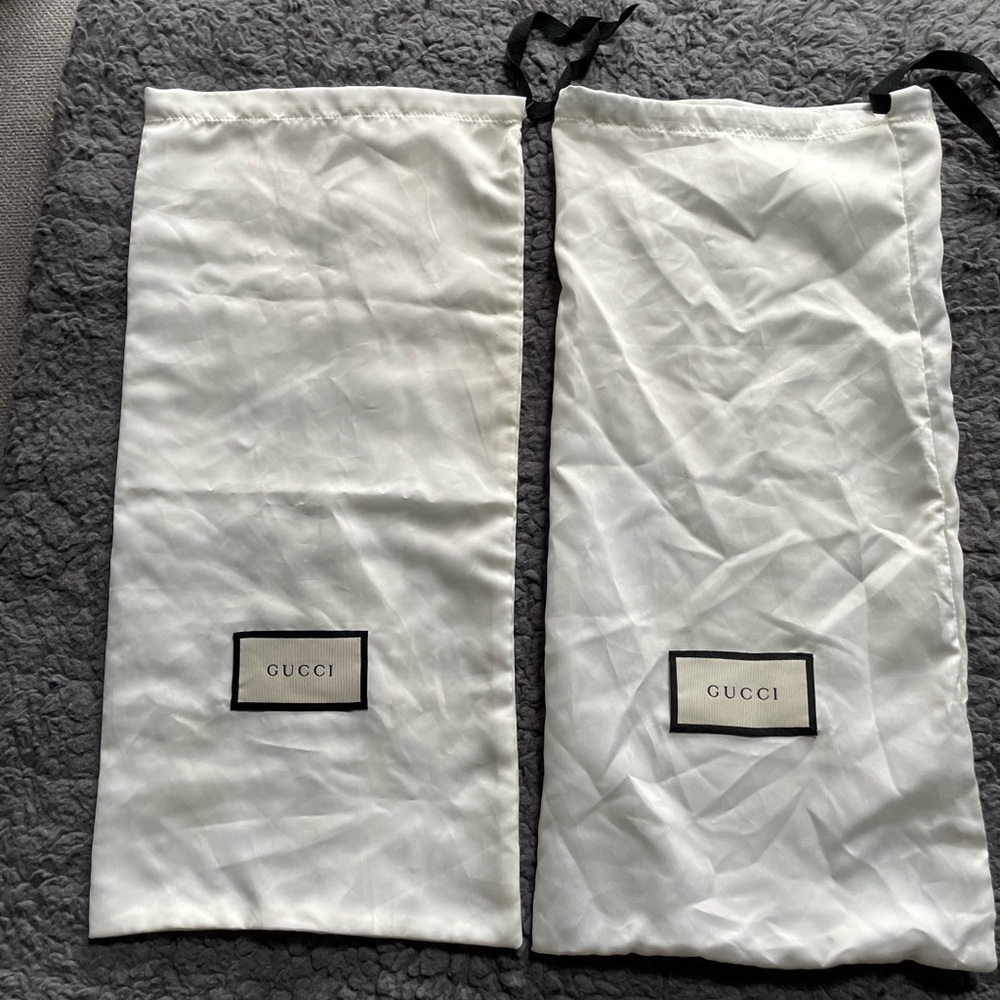Gucci duster shoe bags ( set of 2)